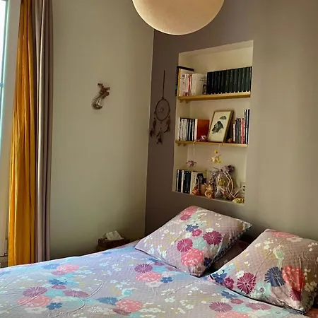 Apartment Calme Au Coeur De Montmartre ! *
