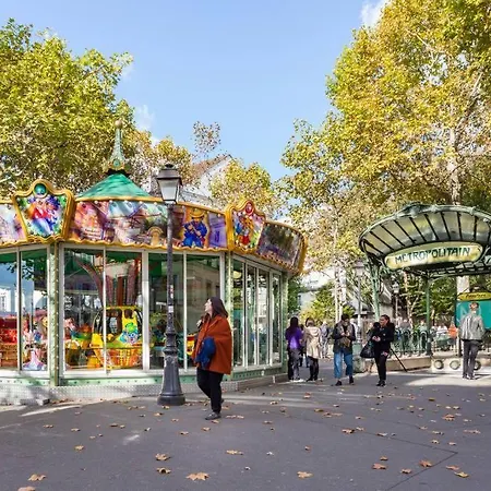 Calme Au Coeur De Montmartre ! Appartamento Parigi